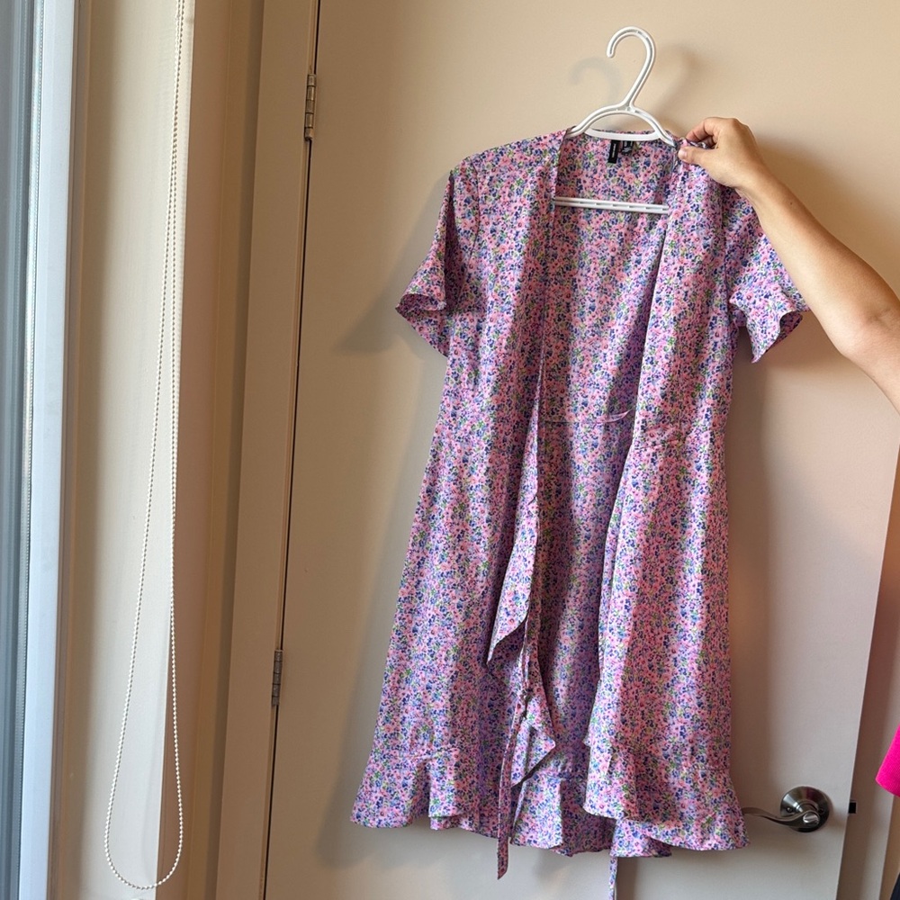 Floral Short Sleeve tie dress